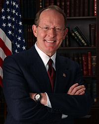 contact Lamar Alexander